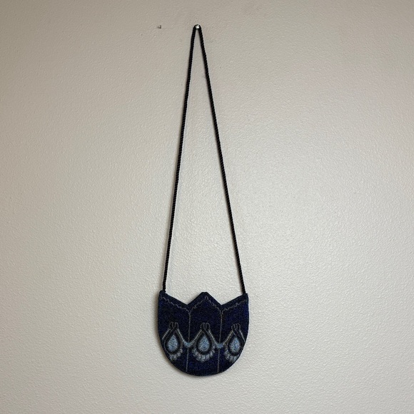 Chic Navy Beaded Crossbody Bag - Picture 2 of 4